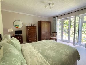 Photo 23- click for photo gallery